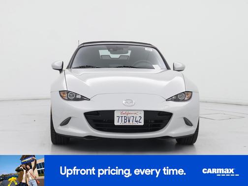 Silver 2016 Mazda MX-5 Miata Grand Touring