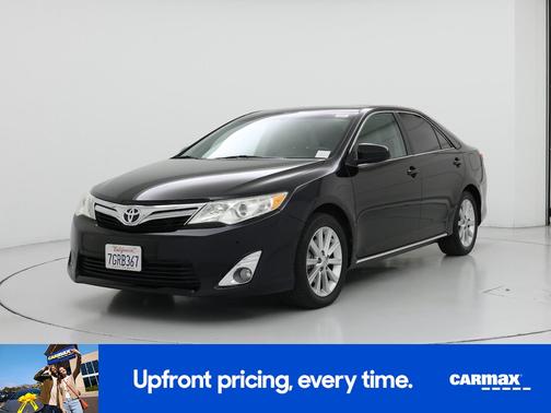 Black 2014 Toyota Camry XLE