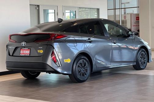 2021 Toyota Prius Prime XLE
