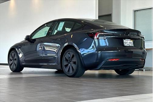 2024 Tesla Model 3 Standard Range