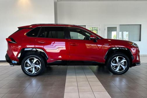 2021 Toyota RAV4 Prime SE