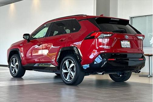 2021 Toyota RAV4 Prime SE