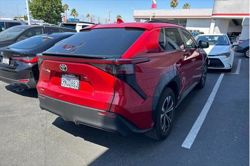 2024 Toyota bZ4X XLE