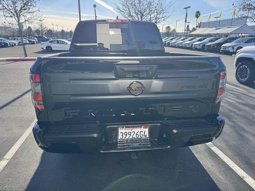 2025 Nissan Frontier PRO-4X