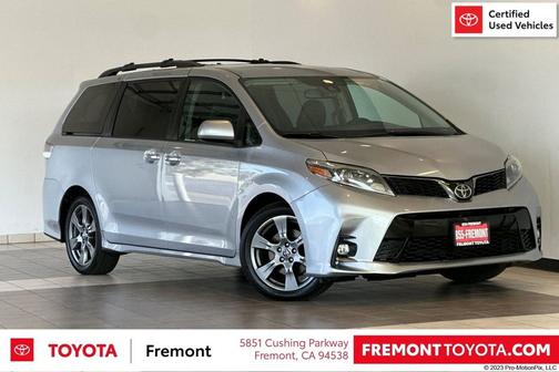 2018 Toyota Sienna SE