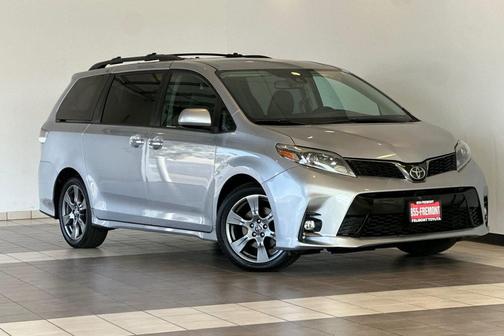 2018 Toyota Sienna SE