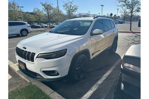 Bright White Clearcoat 2019 Jeep Cherokee Latitude Plus