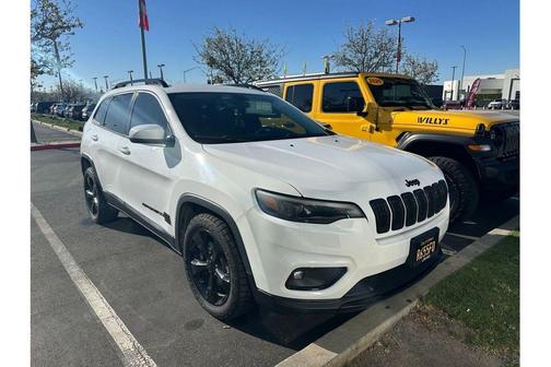 Bright White Clearcoat 2019 Jeep Cherokee Latitude Plus