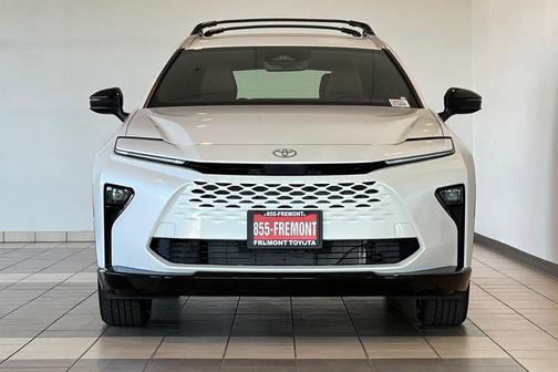 2026 Toyota Crown Signia XLE