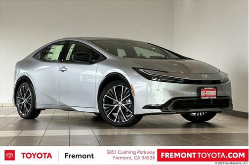 2025 Toyota Prius XLE