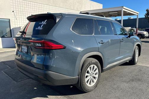 Storm Cloud 2024 Toyota Grand Highlander XLE