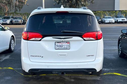 2020 Chrysler Pacifica Limited