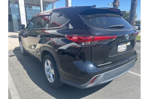 2021 Toyota Highlander Hybrid LE