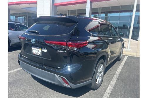 2021 Toyota Highlander Hybrid LE