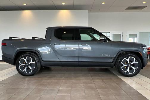 2022 Rivian R1T Adventure