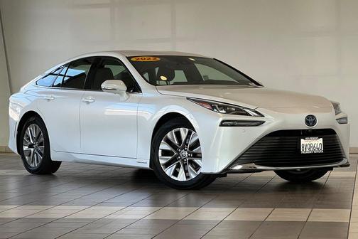 2021 Toyota Mirai Base