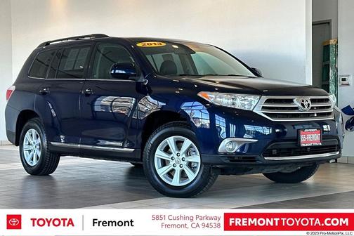 2013 Toyota Highlander SE