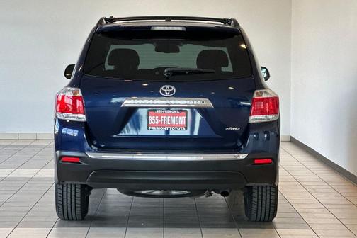 2013 Toyota Highlander SE