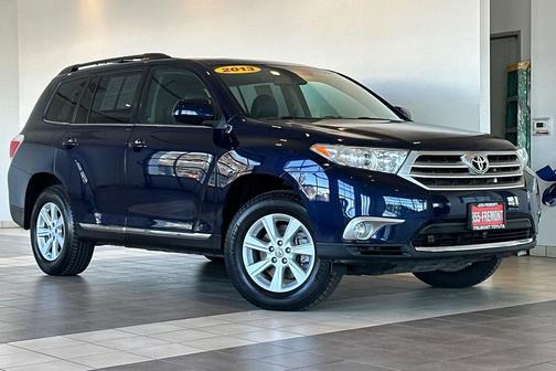2013 Toyota Highlander SE
