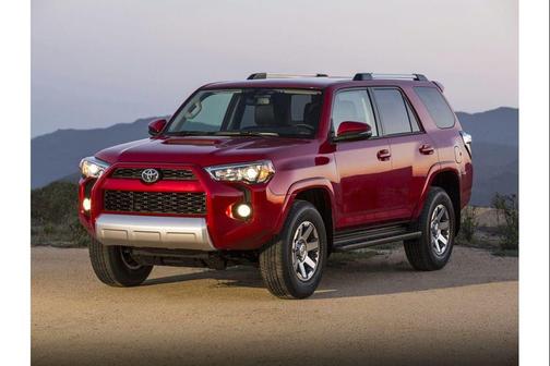 Magnetic Gray Metallic 2018 Toyota 4Runner TRD Off Road