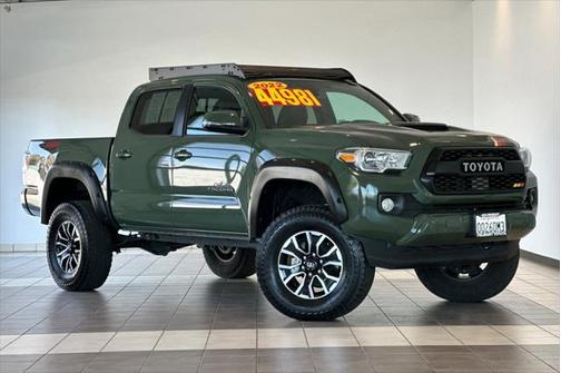 2022 Toyota Tacoma TRD Sport