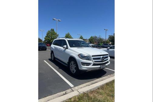 Polar White 2016 Mercedes-Benz GL-Class 4MATIC
