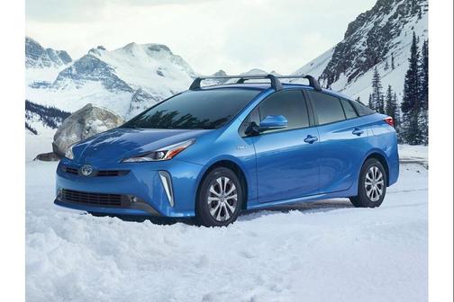 2022 Toyota Prius LE