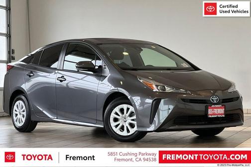2022 Toyota Prius LE