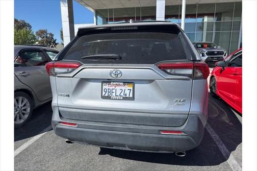 2022 Toyota RAV4 XLE