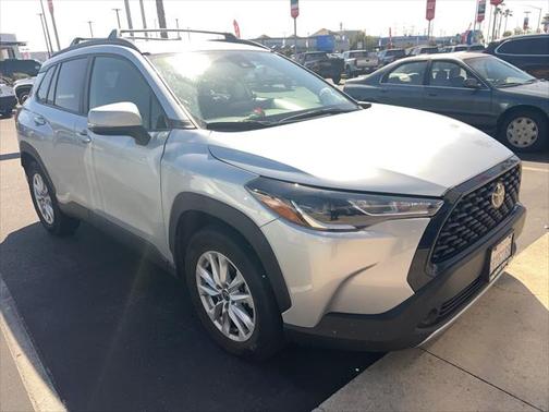 2022 Toyota Corolla Cross LE
