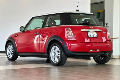 2013 MINI Hardtop Cooper