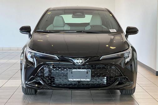 Midnight Black Metallic 2026 Toyota Corolla SE