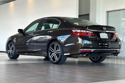 Crystal Black Pearl 2016 Honda Accord Sport