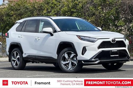2025 Toyota RAV4 Hybrid SE