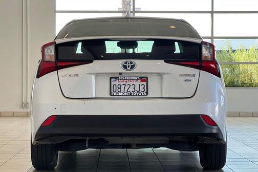 2022 Toyota Prius L