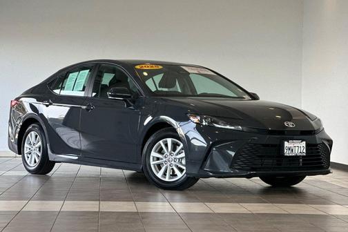 Underground 2025 Toyota Camry LE