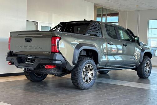 2026 Toyota Tacoma Hybrid Trailhunter