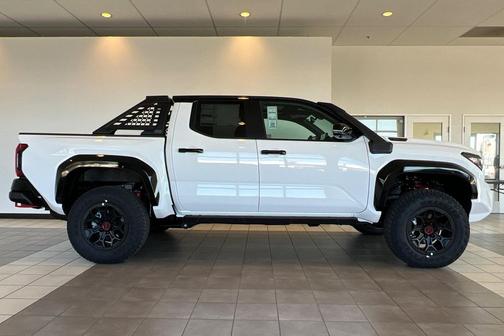 2026 Toyota Tacoma Hybrid TRD Pro