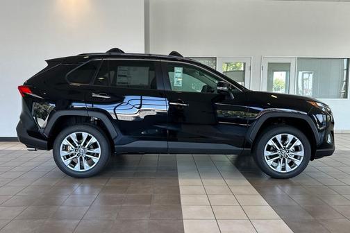 2025 Toyota RAV4 Limited