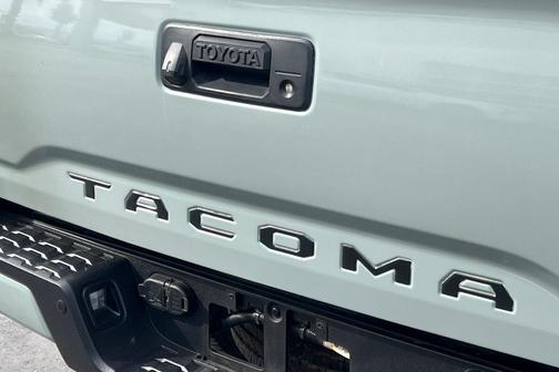 2022 Toyota Tacoma TRD Sport