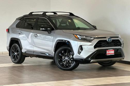 2024 Toyota RAV4 Hybrid SE