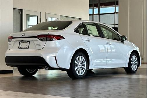 2025 Toyota Corolla Hybrid XLE