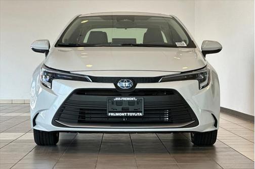 2025 Toyota Corolla Hybrid XLE