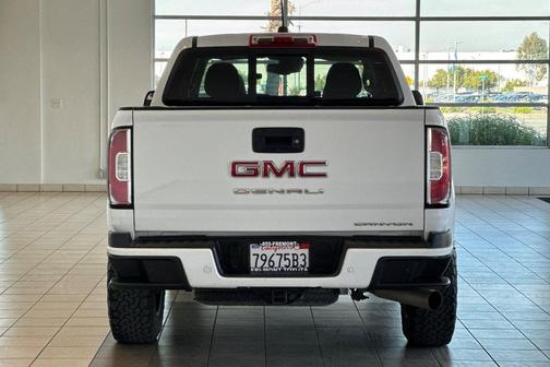 Summit White 2021 GMC Canyon Denali