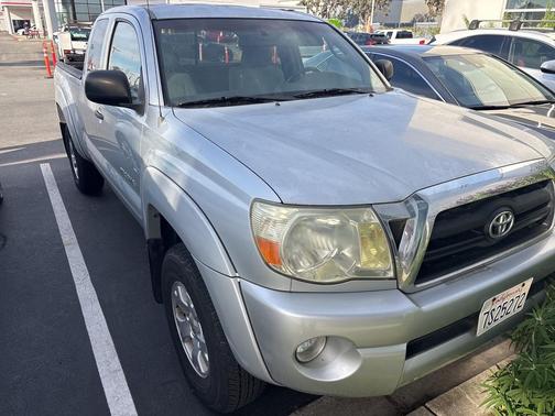 2005 Toyota Tacoma PreRunner Access Cab