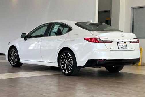 2025 Toyota Camry XLE
