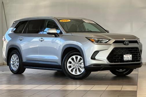 2025 Toyota Grand Highlander Hybrid XLE