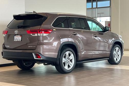 2018 Toyota Highlander Limited