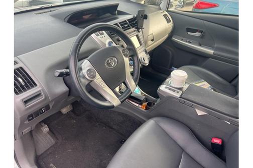 2013 Toyota Prius v Five