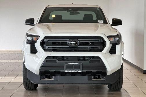 Ice 2026 Toyota Tacoma SR